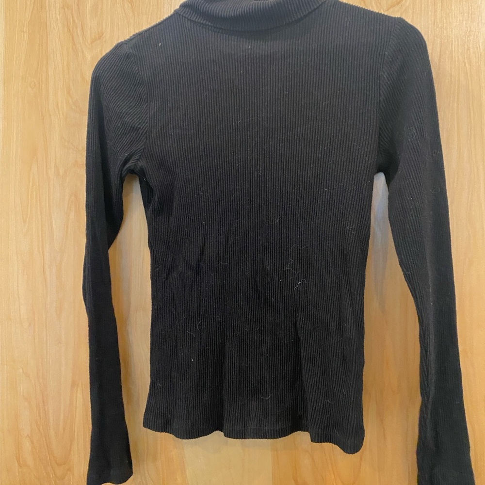 Black Ribbed Long Sleeve Top